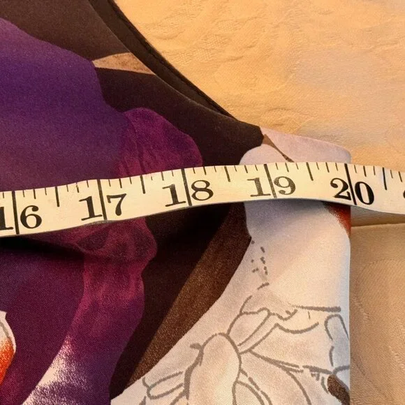 Tahari Purple Floral Sheath Dress Satin Polyester Blend, SZ 12, EUC - Picture 10 of 14